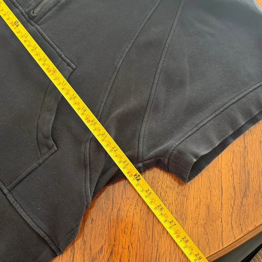 Lululemon Scuba Short Sleeve - Picture 4 of 8